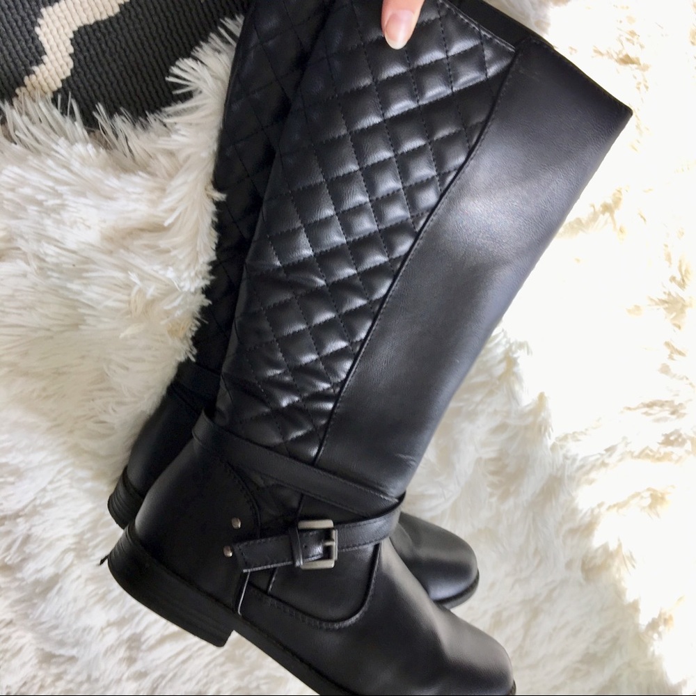 EXCELLENT CONDITION GIRLS BOOTS